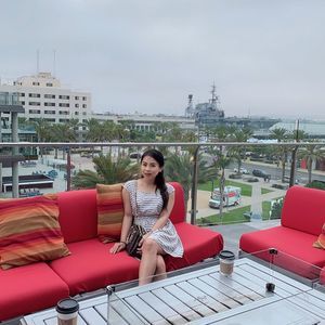 Meet your Posher, Lan